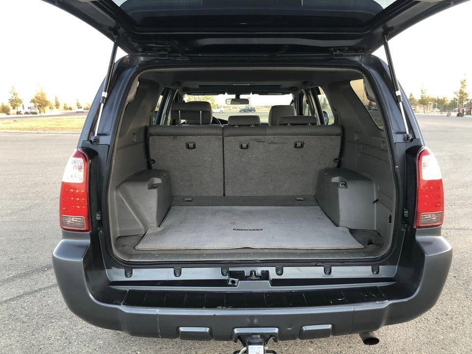 --فرونر-2008-اس-ار-فایف----4RUNNER-SR5-4WD
