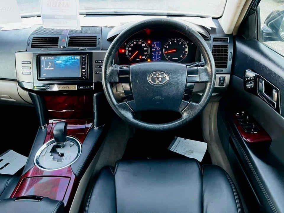 0700664881-Toyota-mark-X