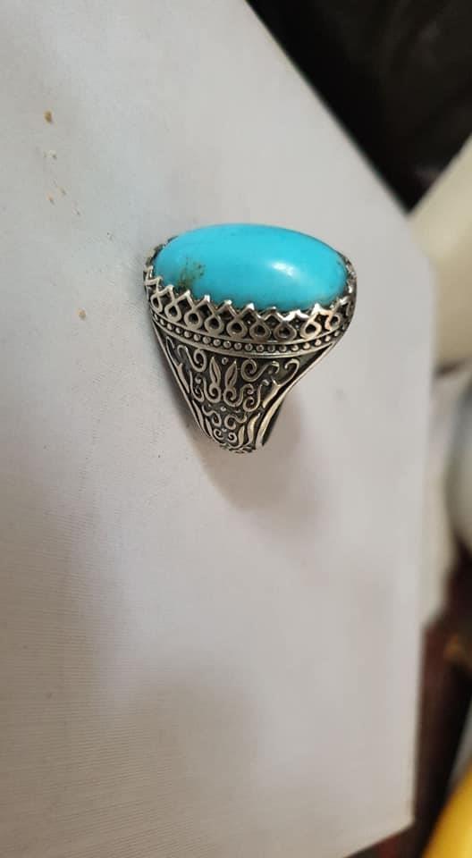 ښایسته-ایرانی-انګوشتری