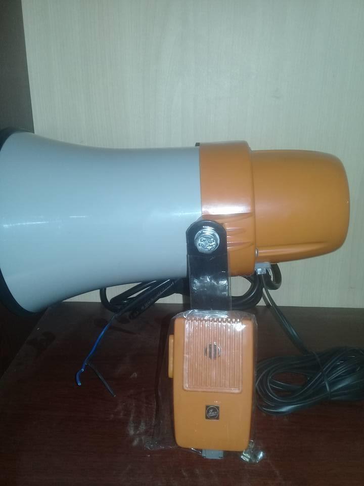 بلندگوی-ماشینی