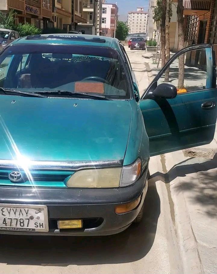 موتر-کرولا-کانادایی-96