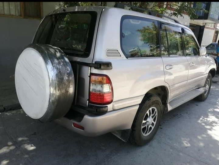 لندکروزر