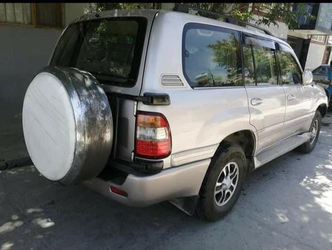 لندکروزر