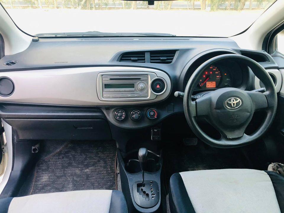 Toyota-Vitz