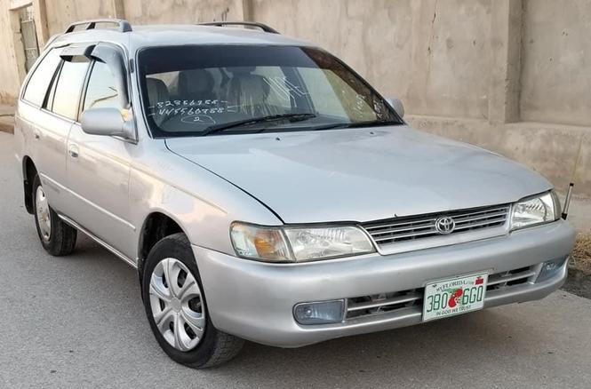 ډيره نوى لږ کورنى چليدلى جيټورنګ سراچه چت کات5Aماشن سلوررنګ
