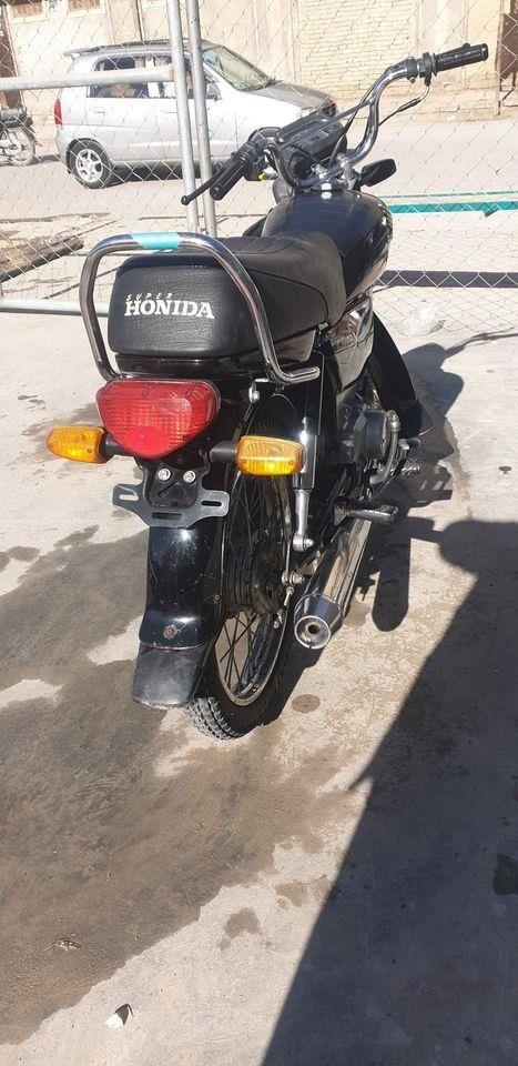 دخرڅ-موټرسیکل-جافانی