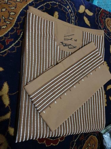 لاسی چارکونجه غاړه په سنګین رنګ کی میده خامک قیمت 10000 افغا