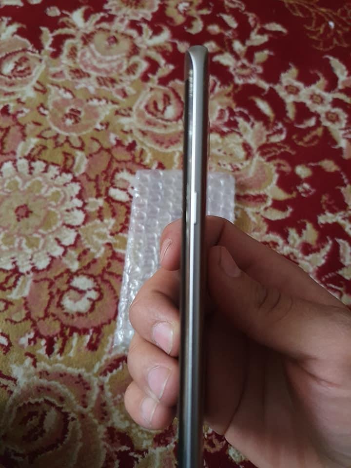 اصلی-په-ضمانت-S-7-edge