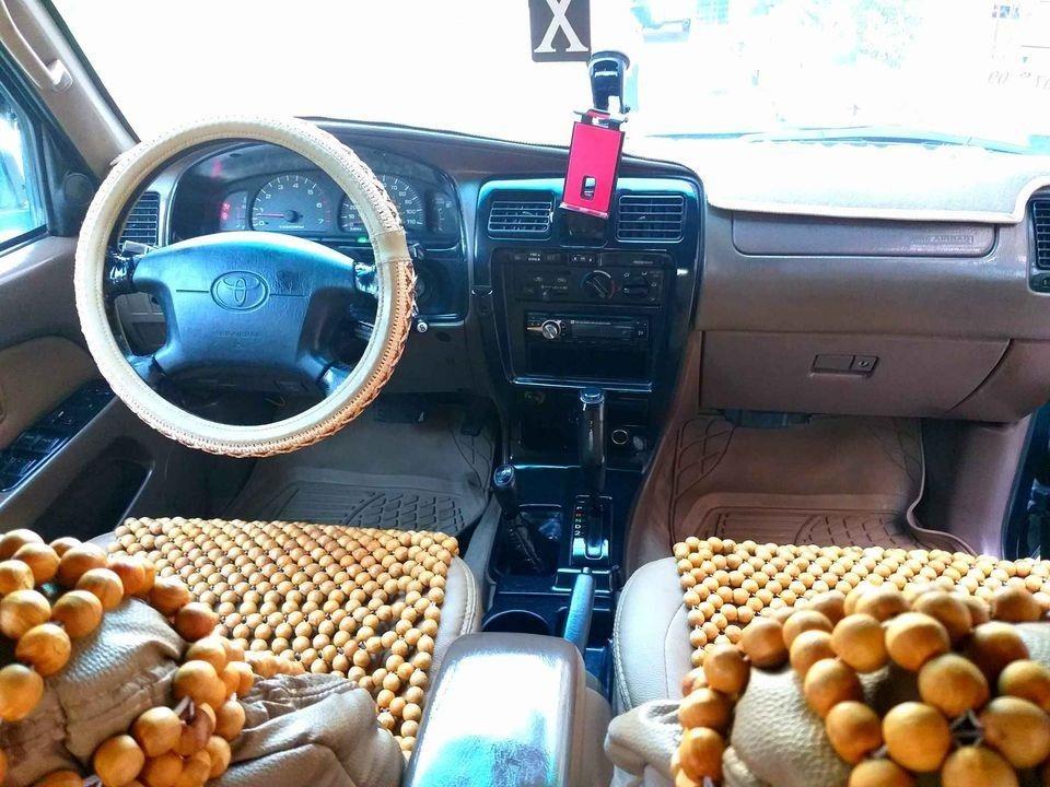 Toyota-4Runner-2000