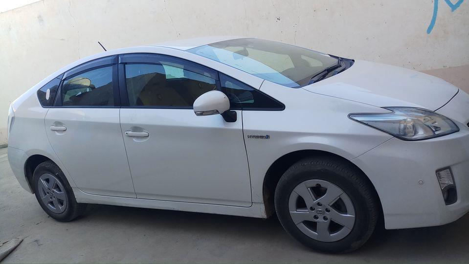 -Prius-Hybrid-فریس-هایبرډ-