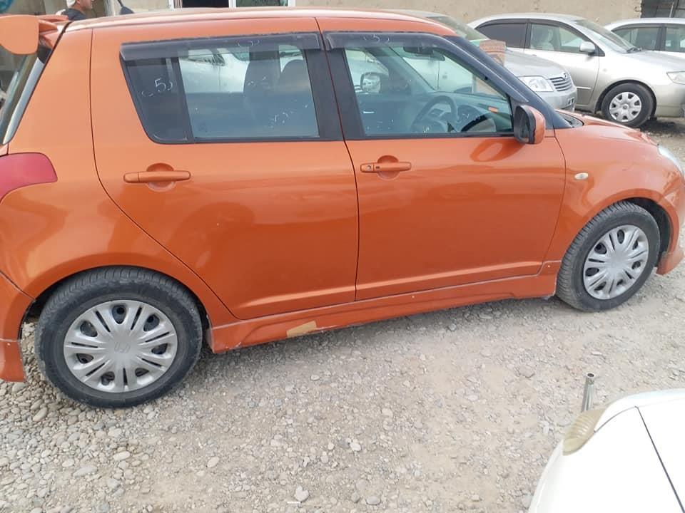 موټر-جاپانی-سویفټ