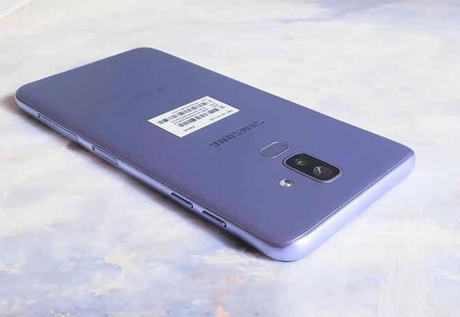 مدل Galaxy J8 2018 دو سیمکارت 64 GB حافظه و 4 GB رم رنگ زیبا