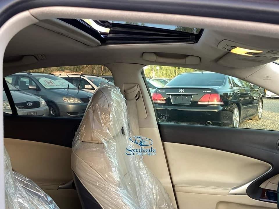 Lexus-is-3000-non-used-car-0700060263