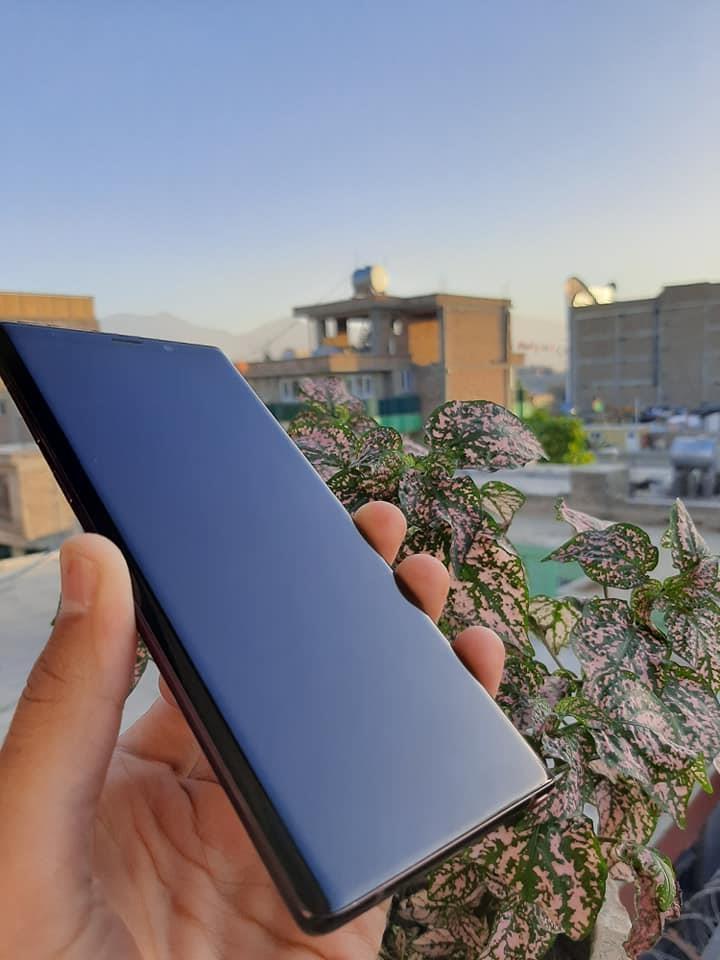 GALAXY-NOTE-9-DOT