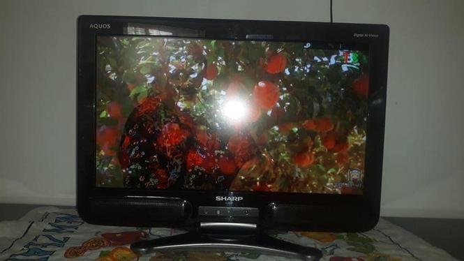 SHARP TV LCD