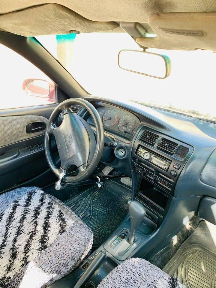 یک-عراده-کرولا-کانادایی