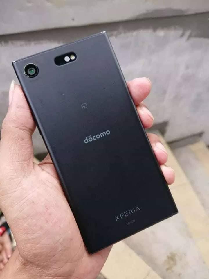 -فروش-موبایل-Sony-Xperia-XZ1-