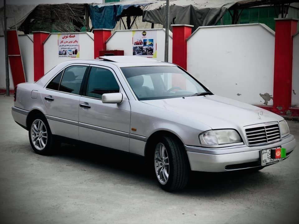 Mercedes-Benz-c220-full-option