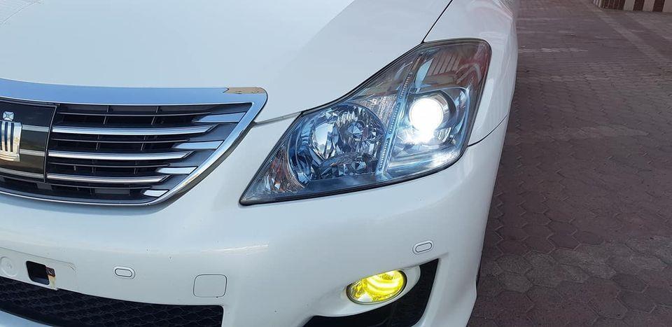 Crown-hybrid-2010-non-used-car