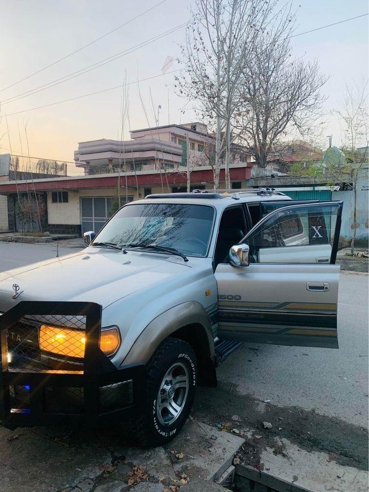 Land-Cruiser