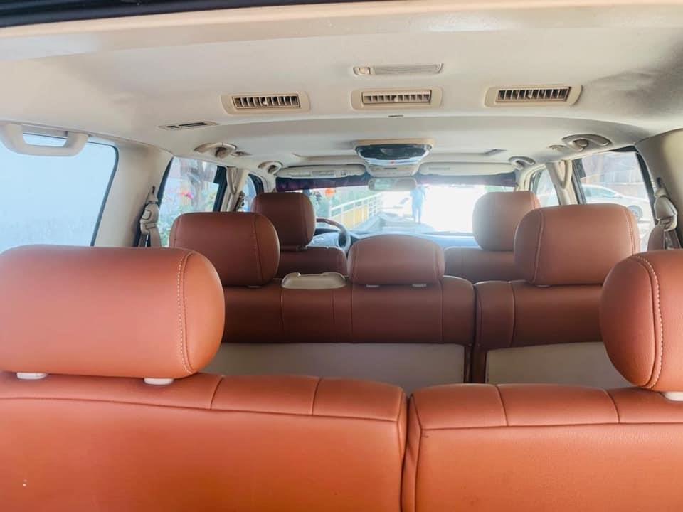 TOYOYTA-Landcruiser-2005