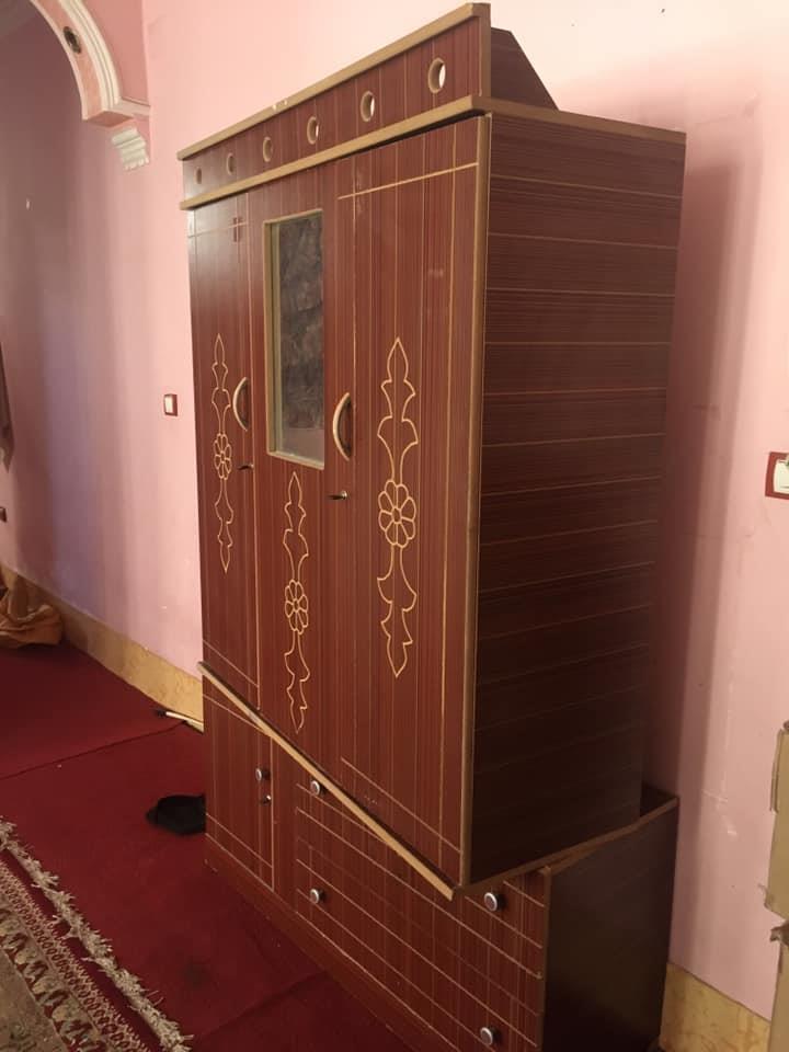 جای-لباسی