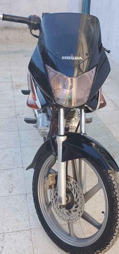 داهنڈا خرس لپارہ