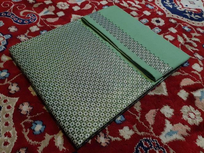 ښایسته رنک اوښایسته خامک اواصلی 5متره ټوکرلاسی غاړه راغلی ده