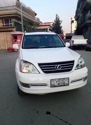 فروش عاجل موتر LEXLIS (PARADO) یک کلی مدل 2004 رنگ سفید بسی