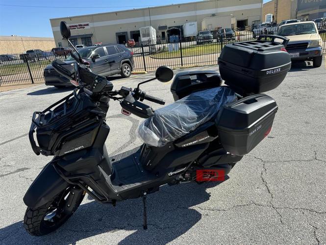 tank 200 efi scooter