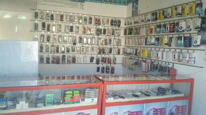 عاجل: یک باب دوکان لوازم جانبی گوشی بفروش میرسد