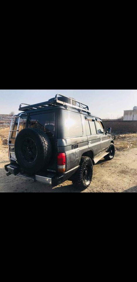 لندکروزر-پرادو