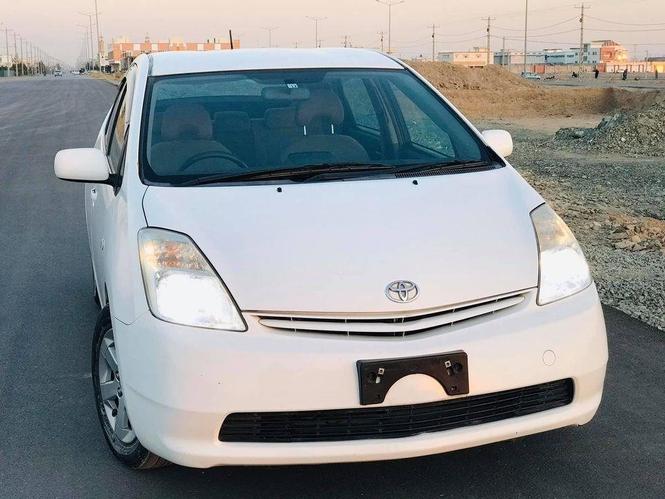 Prius Hybrid فریس برکی