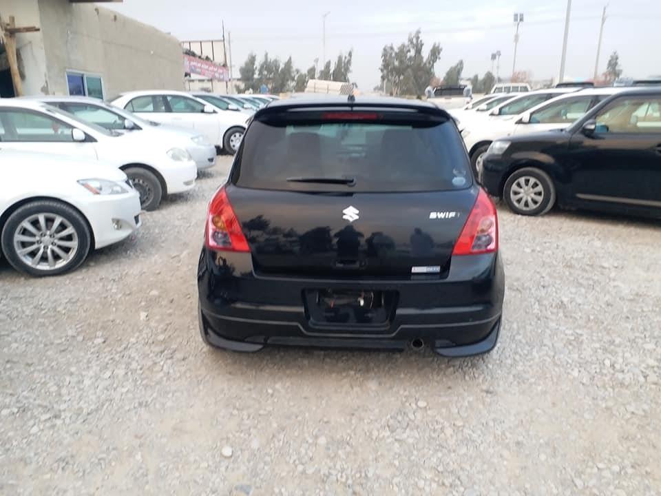 موټر-جاپانی-سوپټ-تور-رنګ