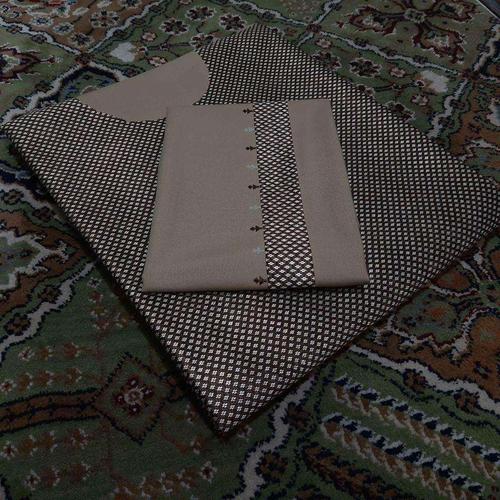 ډیرښایسته رنګ او میده خامک