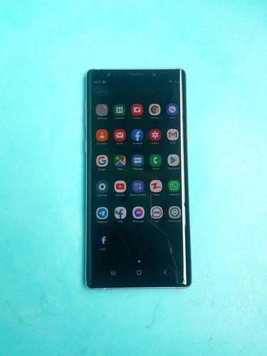 Note 9 128 gb , N90U (USA) یک لکه کوچک دارد از هر نگاه به ضم