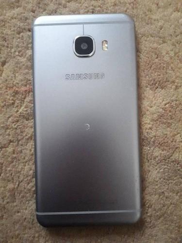فروش عاجل موبایل C5 جدید 2sim 4GB ram 32 حافظه نو است خر
