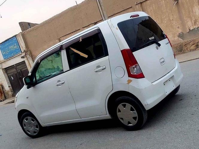 ناواریده الټو سوزکی ویش کاټ غټ ماشین فول افشن 070228117