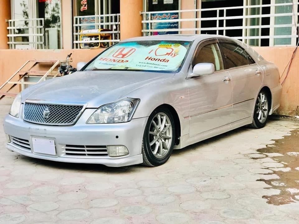 ناواريده-اتليټ-کرون