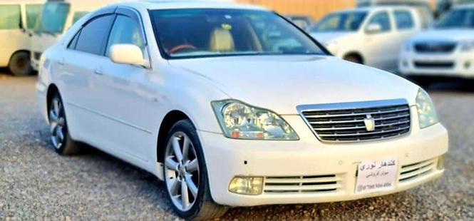 کرون سندروف داره په ژر لیدر سیت کی