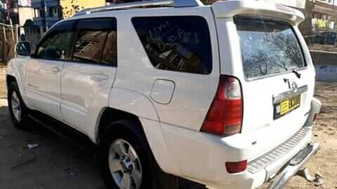 4RUNNER