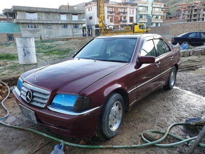 بنز مادل 2000 کمپریسور فروشی و مالچه نمبر تماس 0783352225