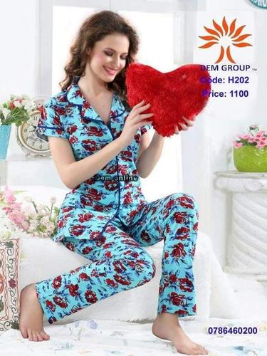 لباس راحت برای داخل منزل