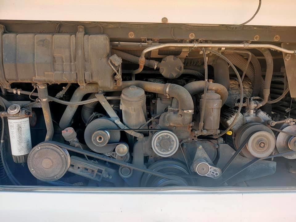 Mercedes-benz-580-RHD15