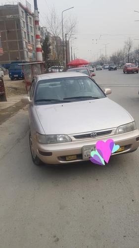 یک عراده موتر کرولا کانادایی مودل 96،اسناد 3سال پاک رنگ طلا