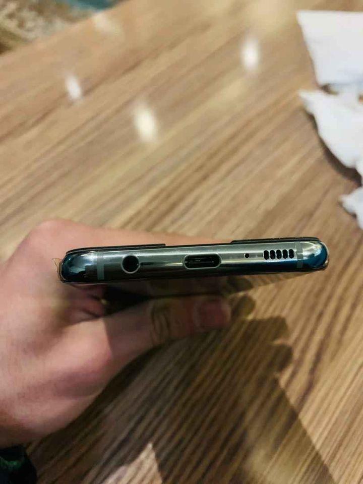 مبایل-فروشی-Samsung-Galaxy-S10