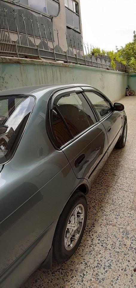 کرولای-جرمنی-077330781