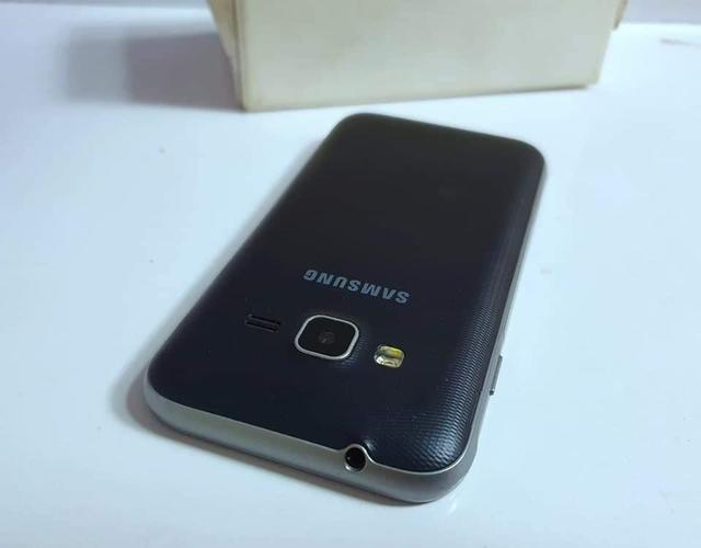 مدل Galaxy J 1 mini prime 2016 دوسیمکارته 1 GB رم و 8GB حافظ