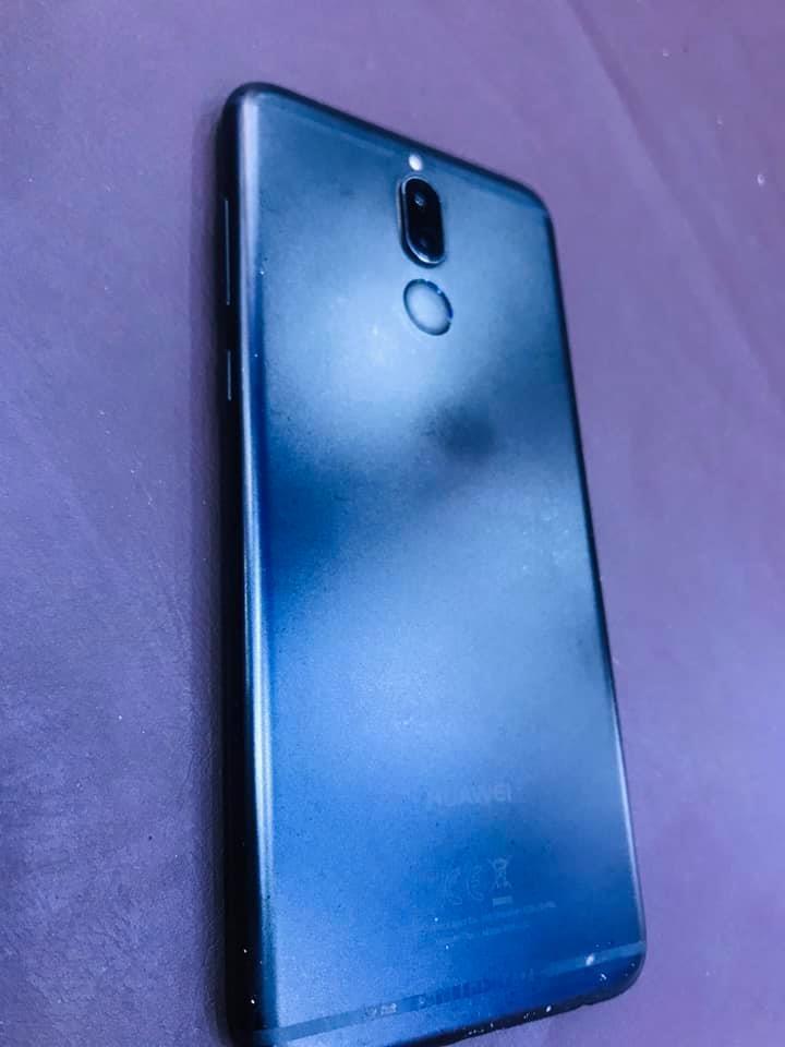 HUAWEI