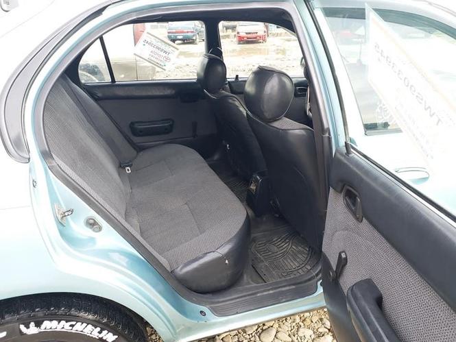 فروش و مالچه عاجل کرولای کانادایی مودل 1995